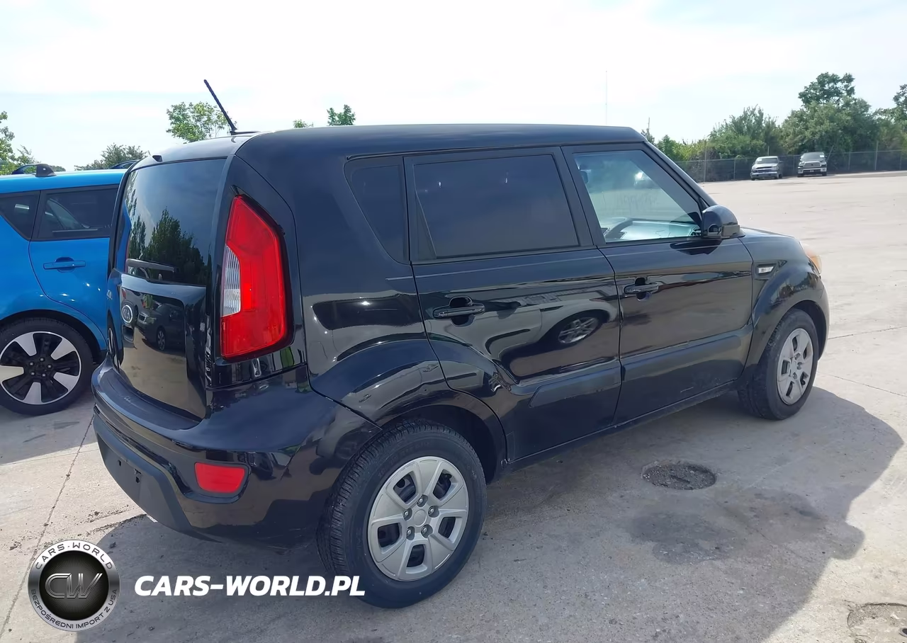 2012 Kia Soul VIN:KNDJT2A50C7415073 - 4