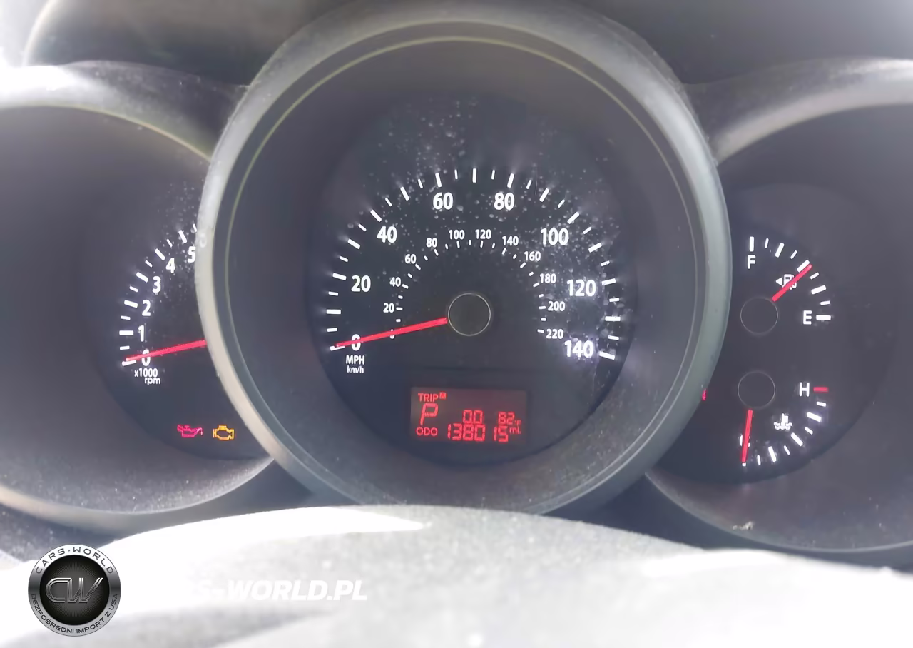 2012 Kia Soul VIN:KNDJT2A50C7415073 - 7