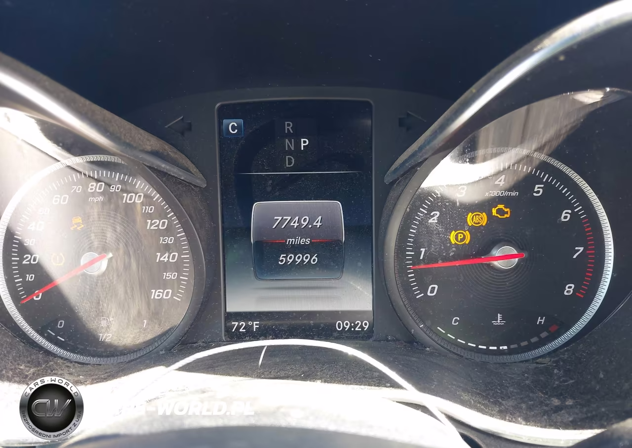2018 Mercedes-Benz C 300 VIN:55SWF4JB2JU255668 - 7