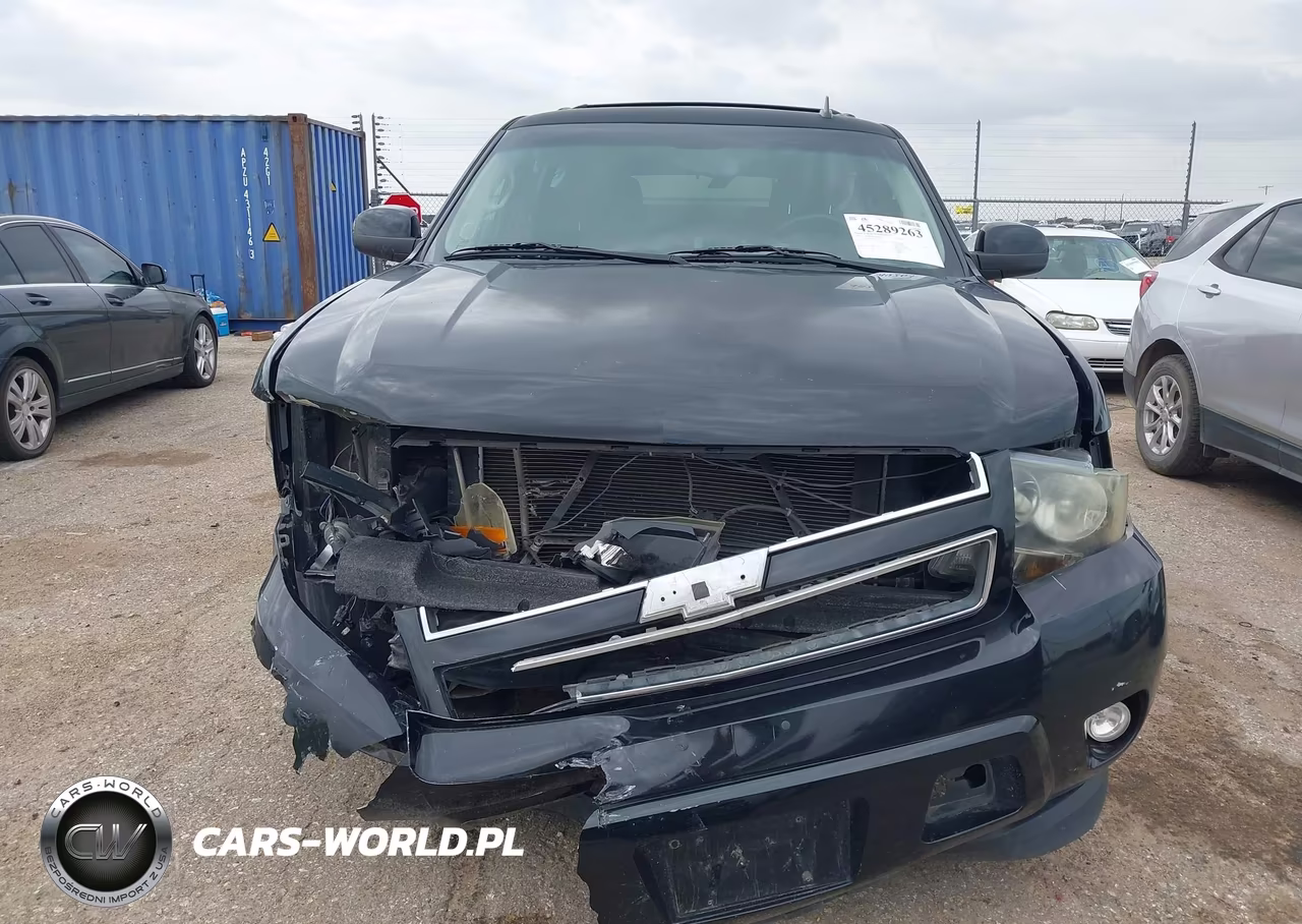 2013 Chevrolet Tahoe Ls VIN:1GNSCAE05DR173908 - 12