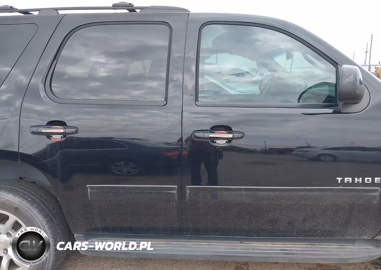 2013 Chevrolet Tahoe Ls VIN:1GNSCAE05DR173908 - 13