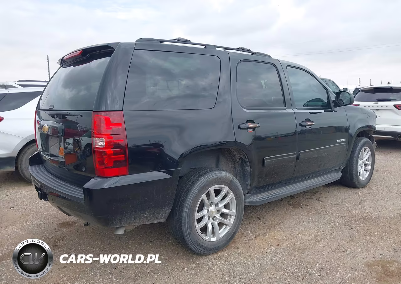 2013 Chevrolet Tahoe Ls VIN:1GNSCAE05DR173908 - 4