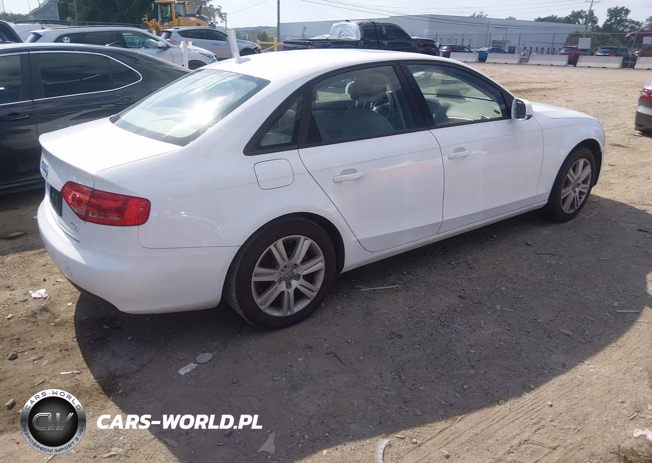 2011 Audi A4 2.0T Premium VIN:WAUBFAFL5BN048577 - 4