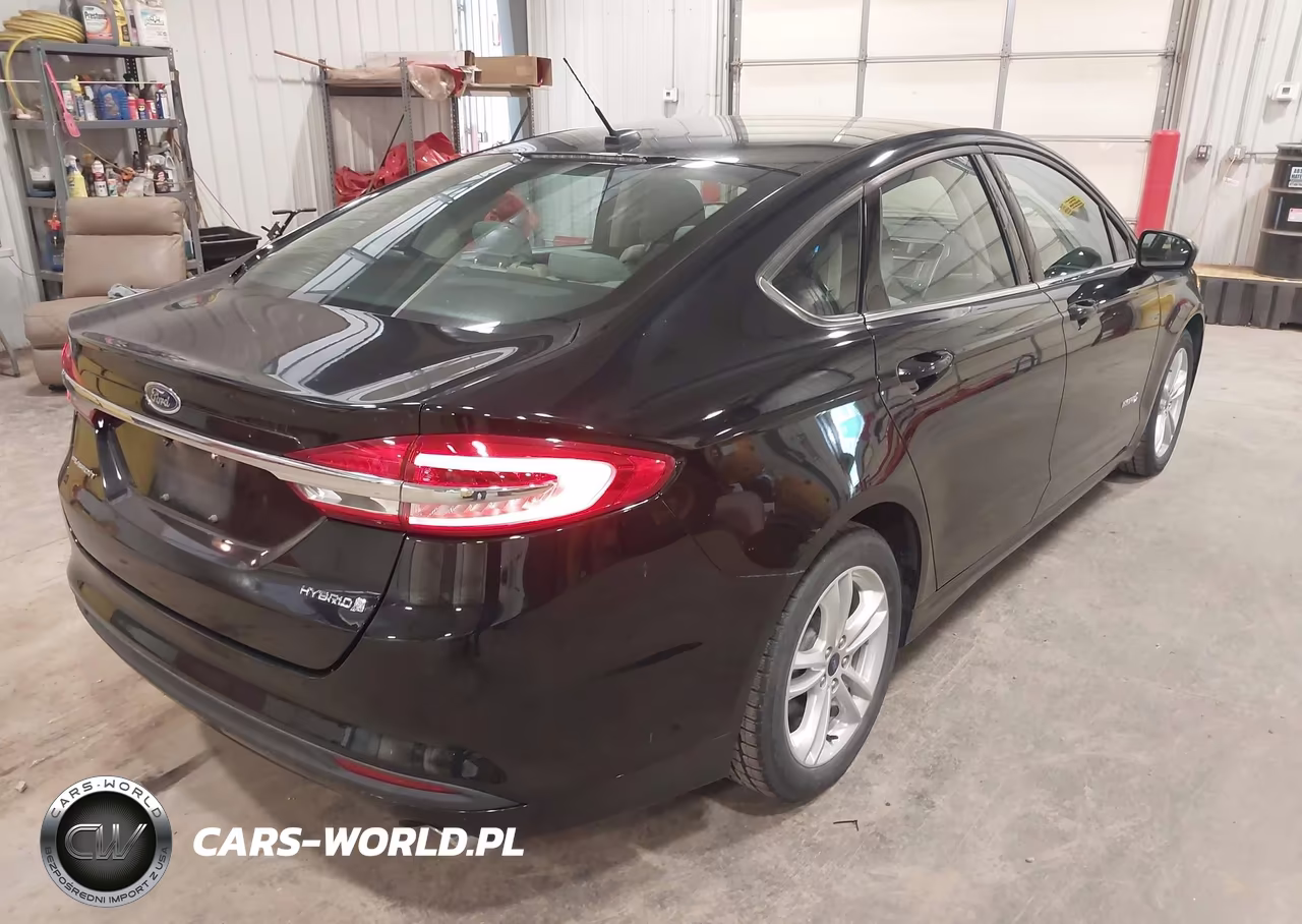 2018 Ford Fusion Hybrid S VIN:3FA6P0UU1JR123011 - 4