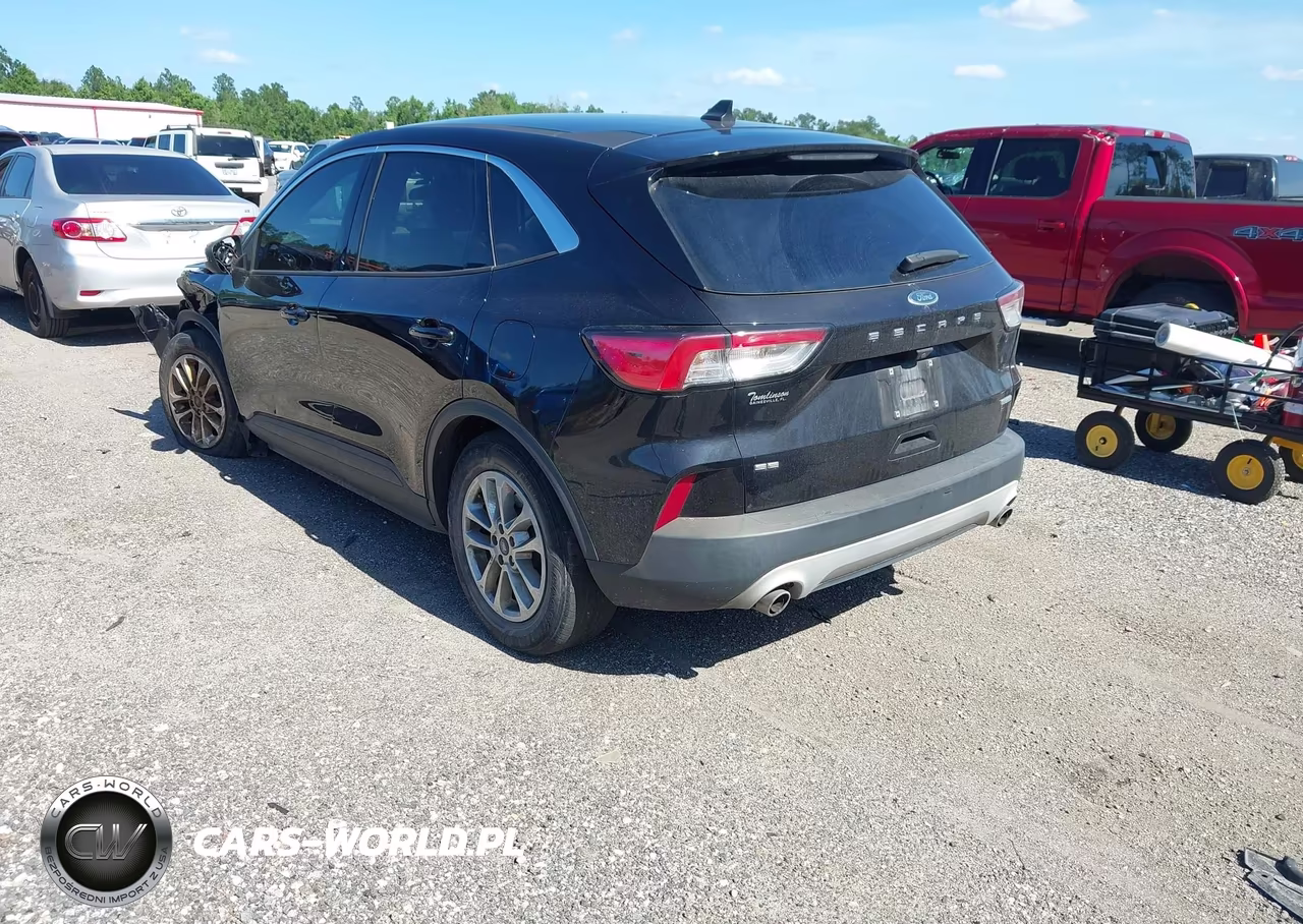2020 Ford Escape Se VIN:1FMCU0G6XLUC05197 - 3