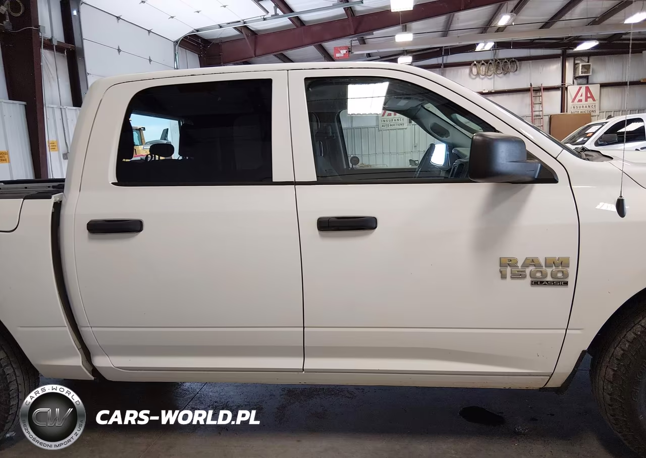 2020 Ram 1500 Classic Tradesman 4X2 5'7 Box VIN:1C6RR6KG5LS158473 - 14