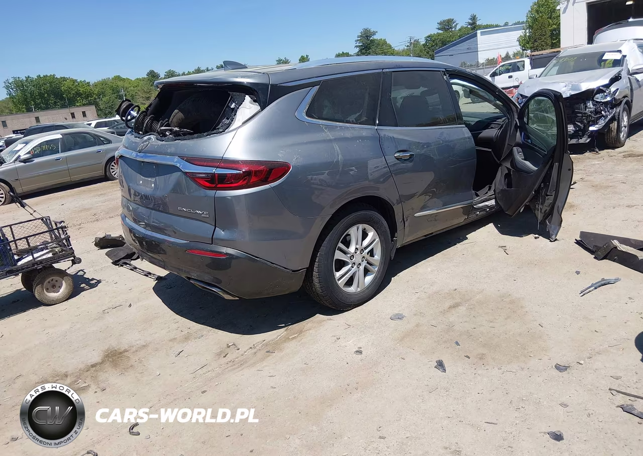 2018 Buick Enclave Essence VIN:5GAEVAKW1JJ174056 - 4