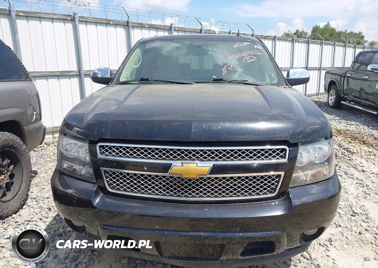 2013 Chevrolet Suburban 1500 Ltz VIN:1GNSCKE09DR106749 - 12