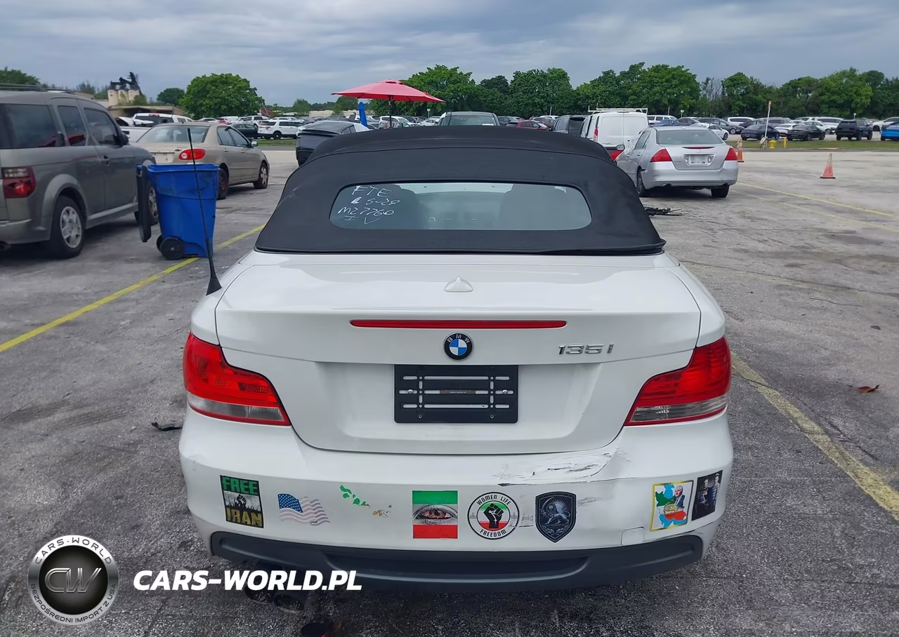 2013 BMW 135I VIN:WBAUN7C58DVM27760 - 16