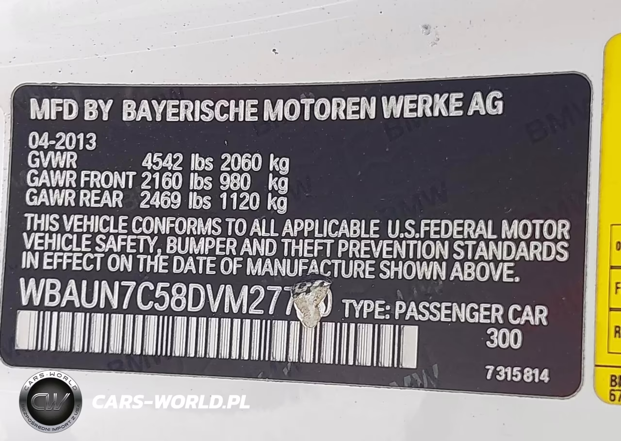 2013 BMW 135I VIN:WBAUN7C58DVM27760 - 9