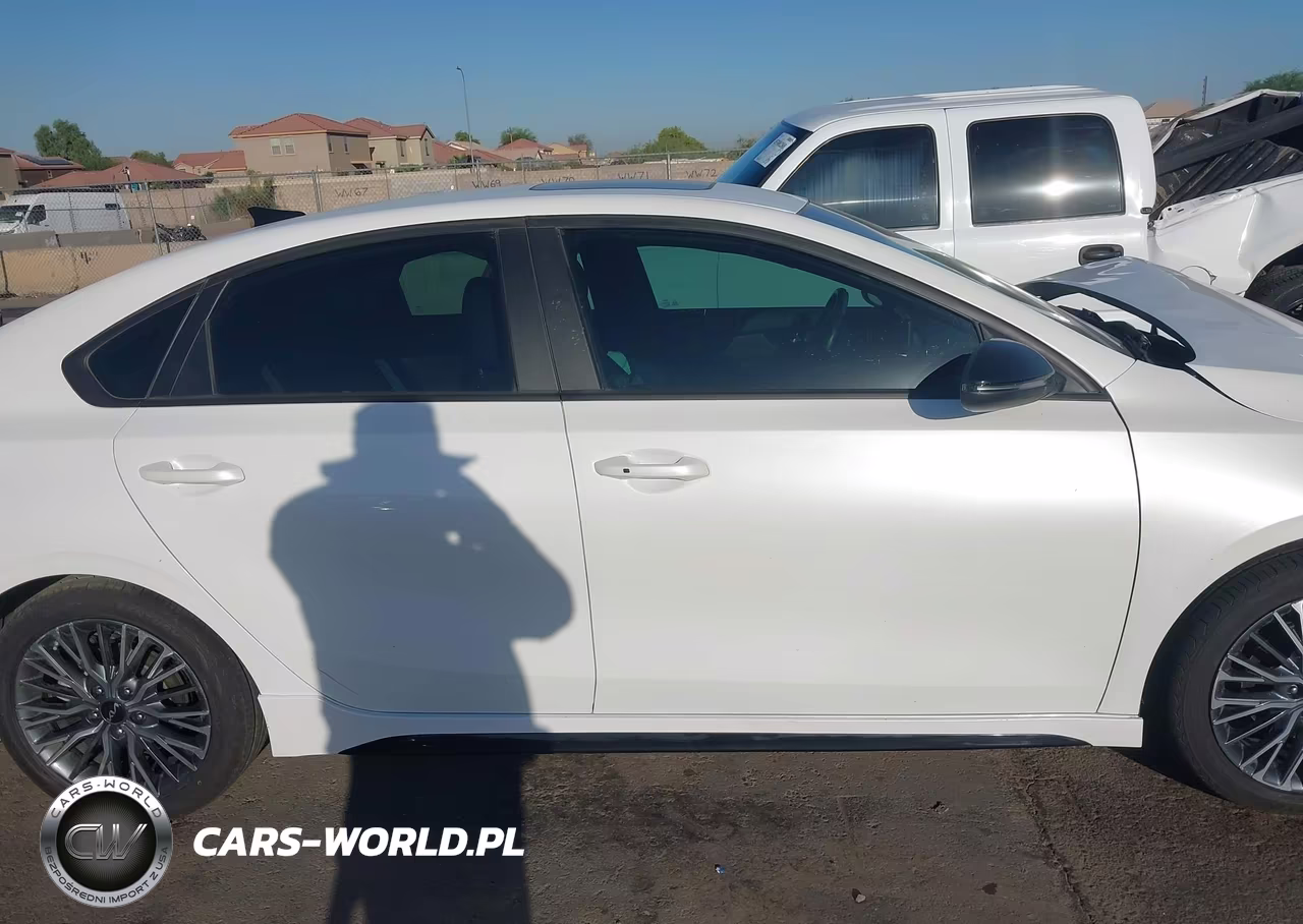 2023 Kia Forte Gt-Line VIN:3KPF54AD9PE552294 - 14