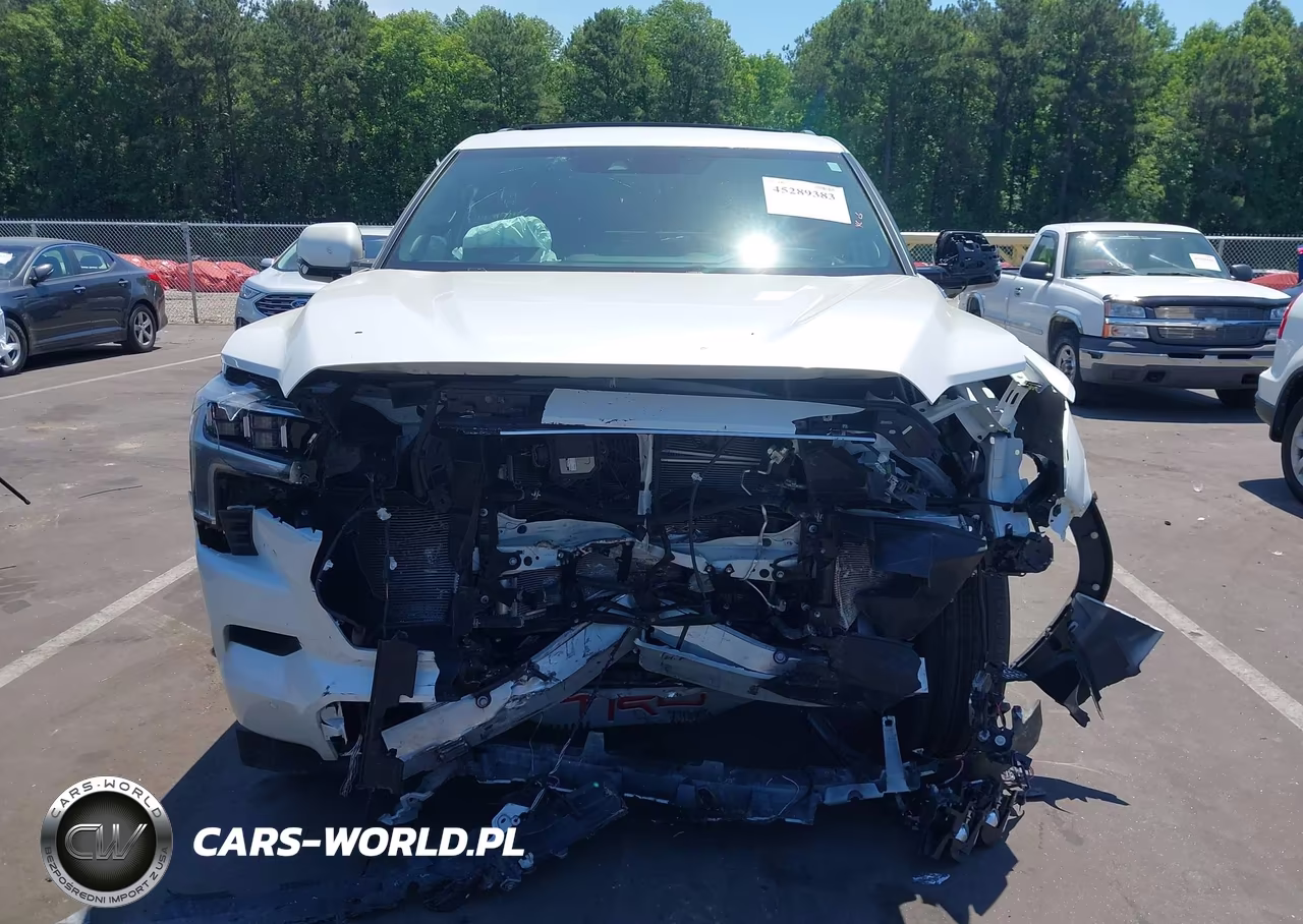 2024 Toyota Sequoia Platinum VIN:7SVAAABA5RX048004 - 13
