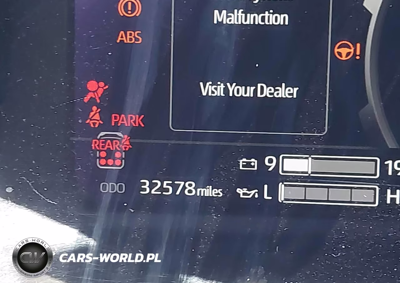 2024 Toyota Sequoia Platinum VIN:7SVAAABA5RX048004 - 16