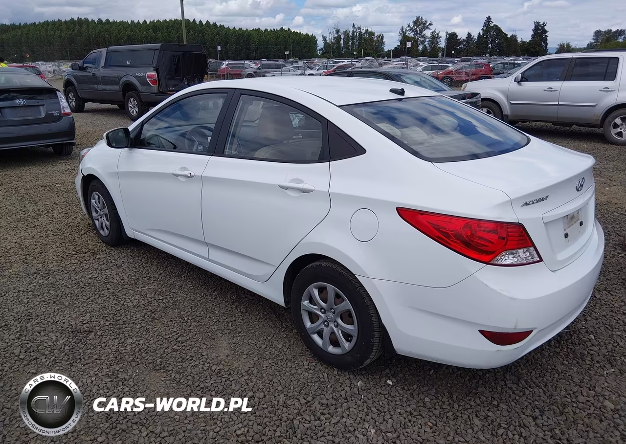 2012 Hyundai Accent Gls VIN:KMHCT4AE5CU217400 - 3