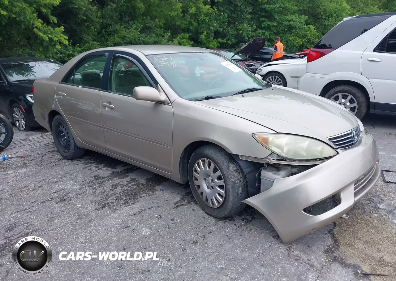 2005 Toyota Camry Xle – zdjęcie 1 z 17