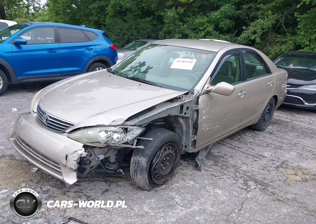 2005 Toyota Camry Xle VIN:4T1BE32K35U992527 - 2