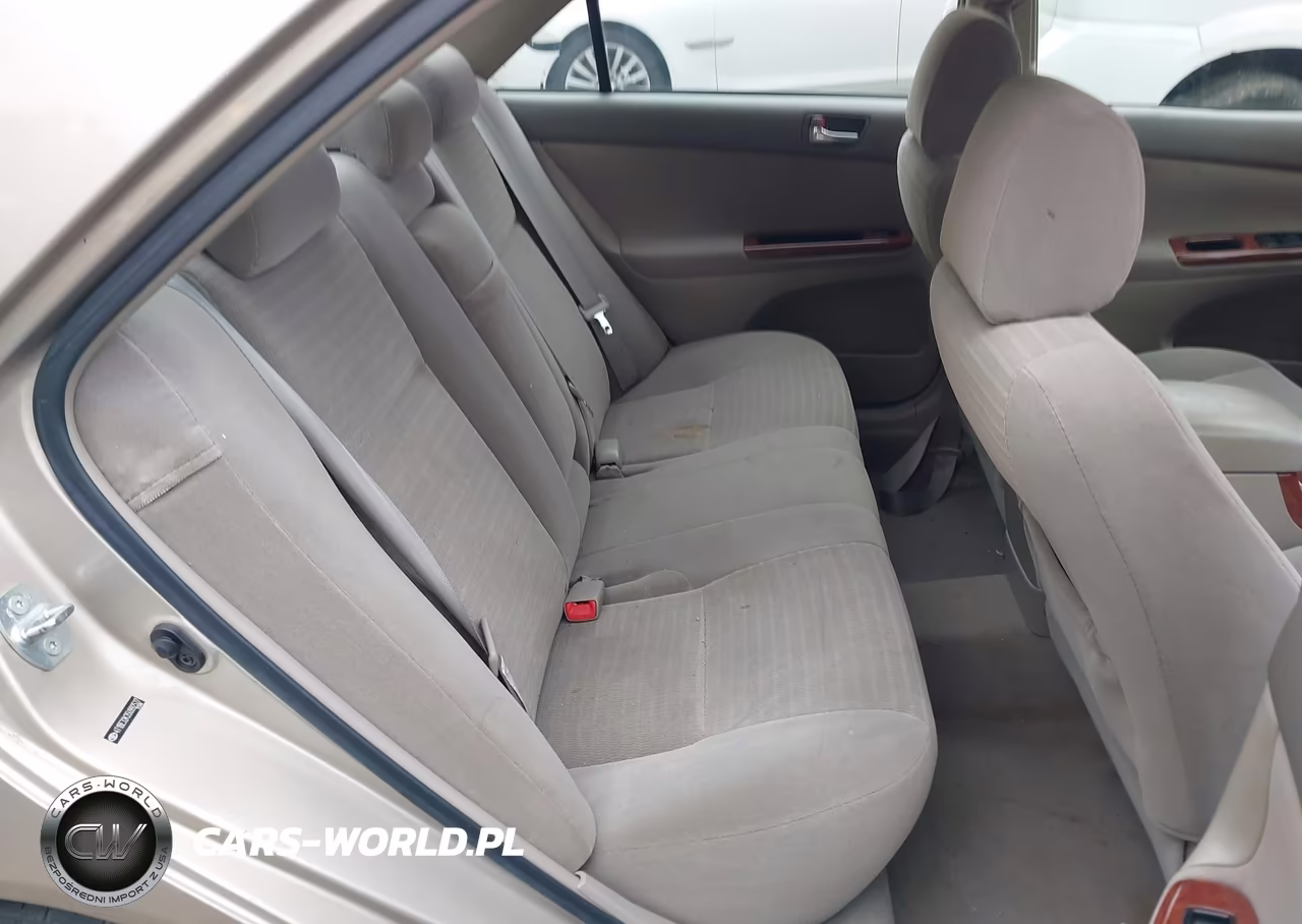 2005 Toyota Camry Xle VIN:4T1BE32K35U992527 - 8