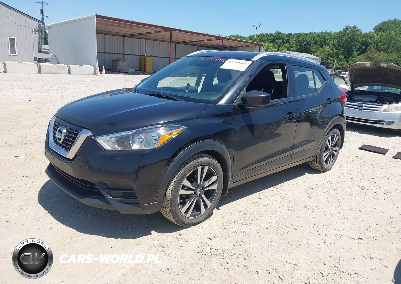 2018 Nissan Kicks Sv VIN:3N1CP5CU2JL541661 - 2