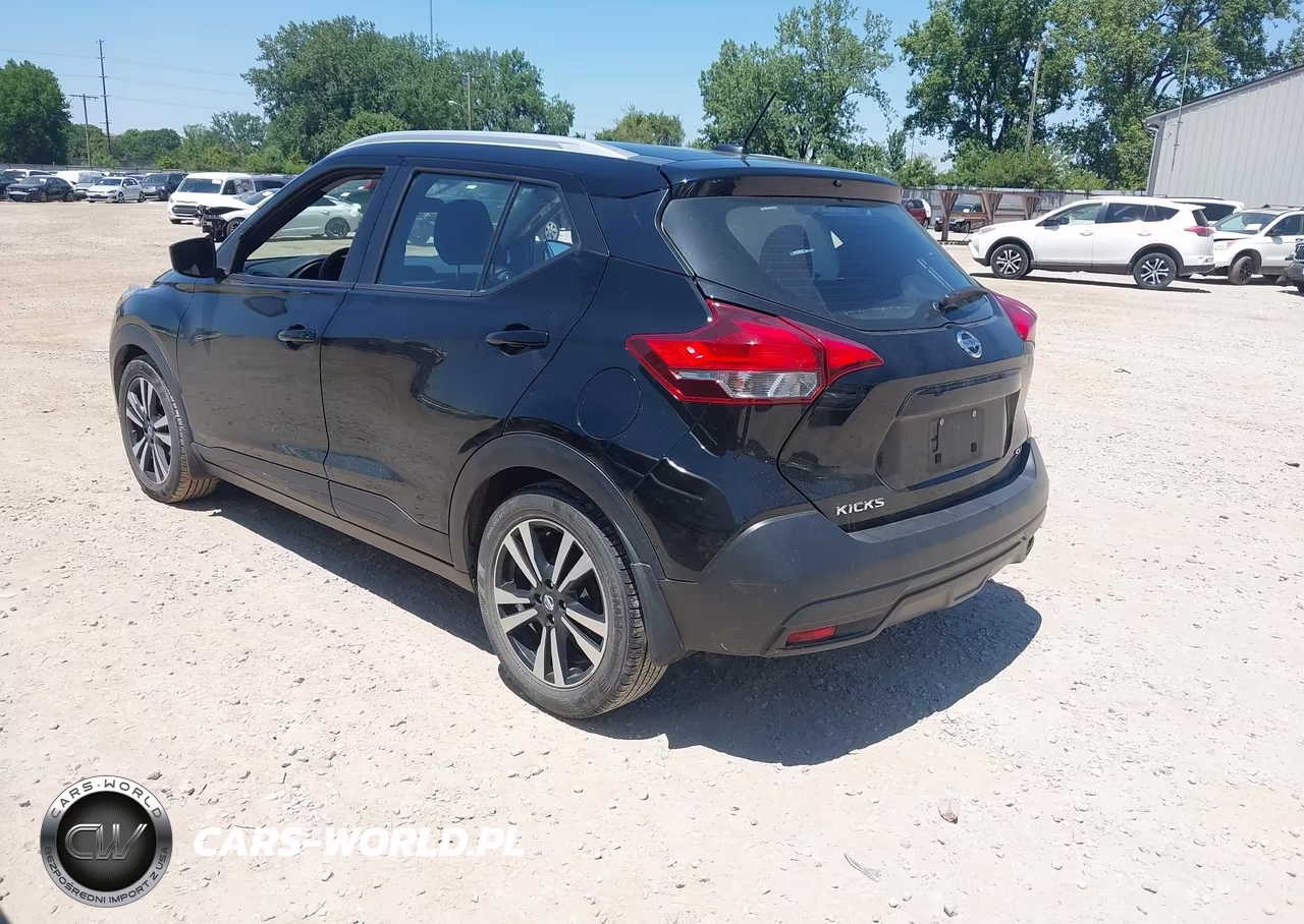 2018 Nissan Kicks Sv VIN:3N1CP5CU2JL541661 - 3