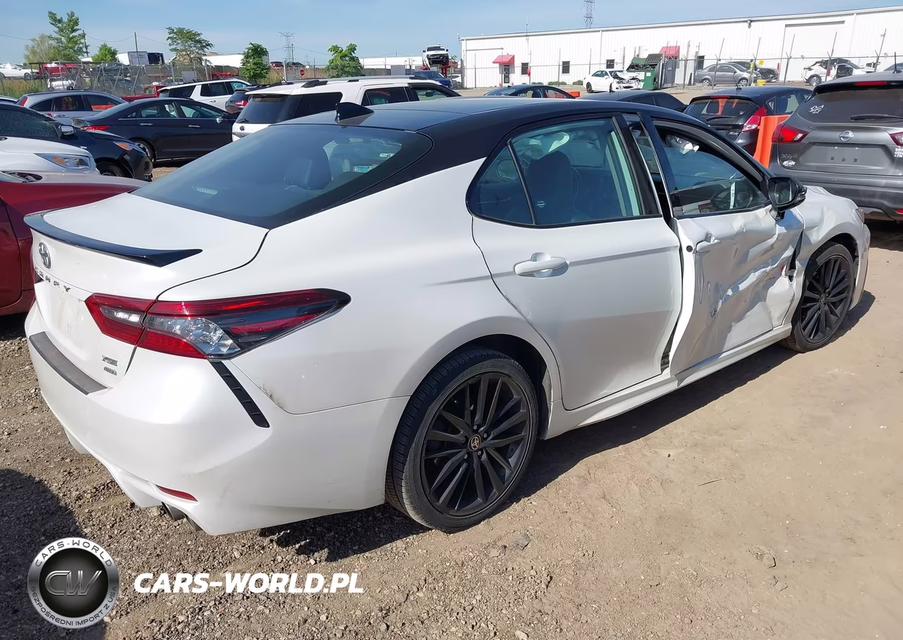 2022 Toyota Camry Xse Awd VIN:4T1K61BKXNU069477 - 4