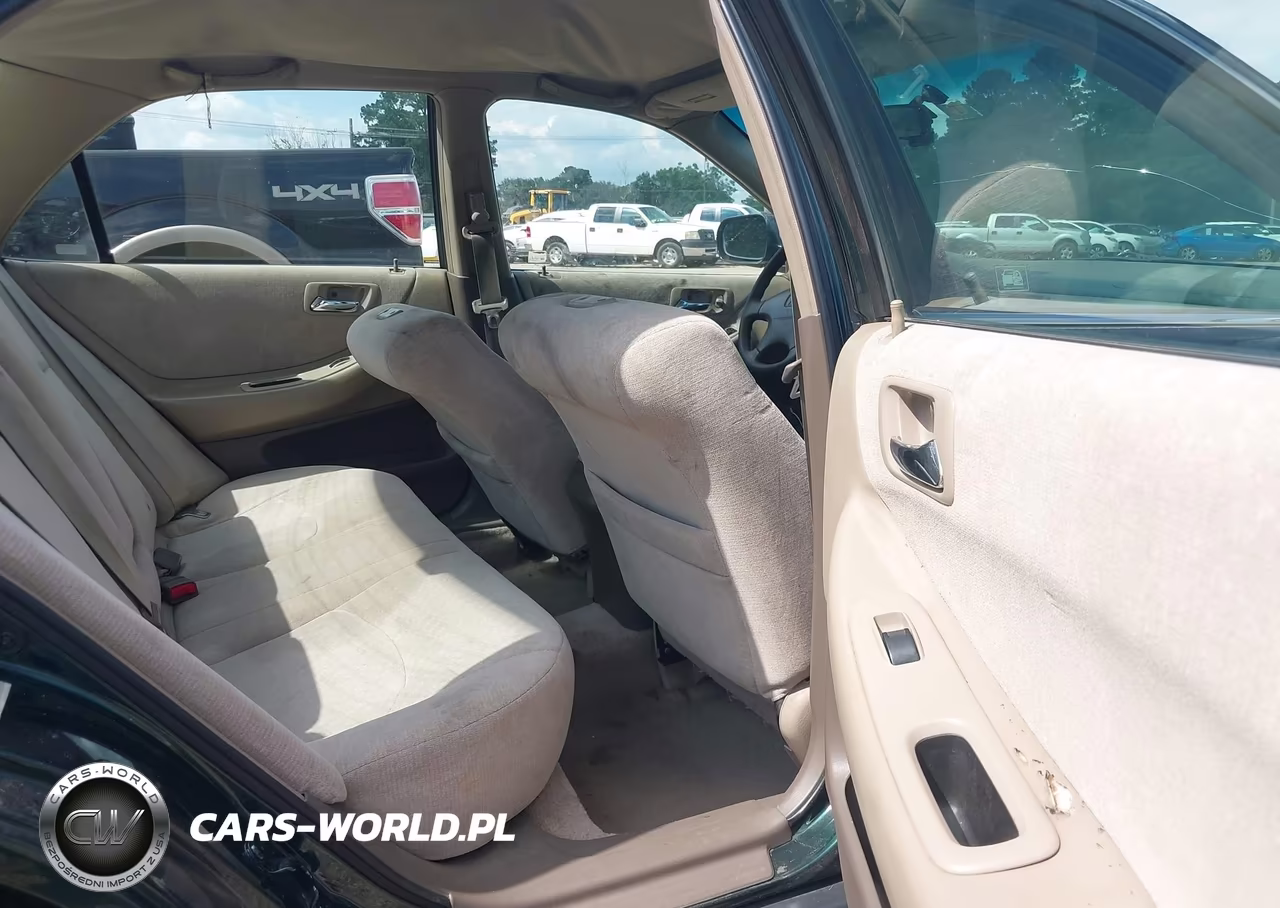 2001 Honda Accord 2.3 Lx VIN:JHMCG56401C023308 - 8