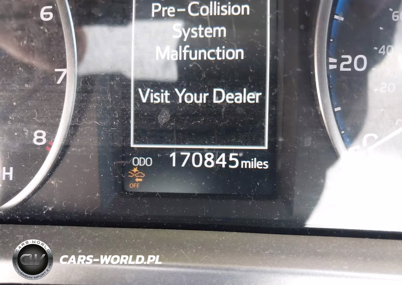 2017 Toyota Rav4 Xle VIN:JTMWFREV8HJ103688 - 15