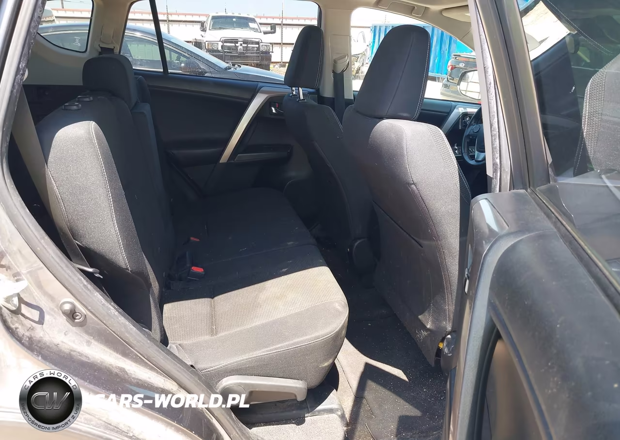 2017 Toyota Rav4 Xle VIN:JTMWFREV8HJ103688 - 8