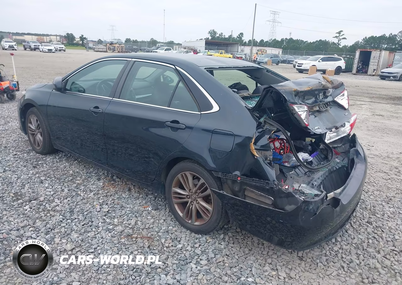 2016 Toyota Camry Se VIN:4T1BF1FK5GU264979 - 3