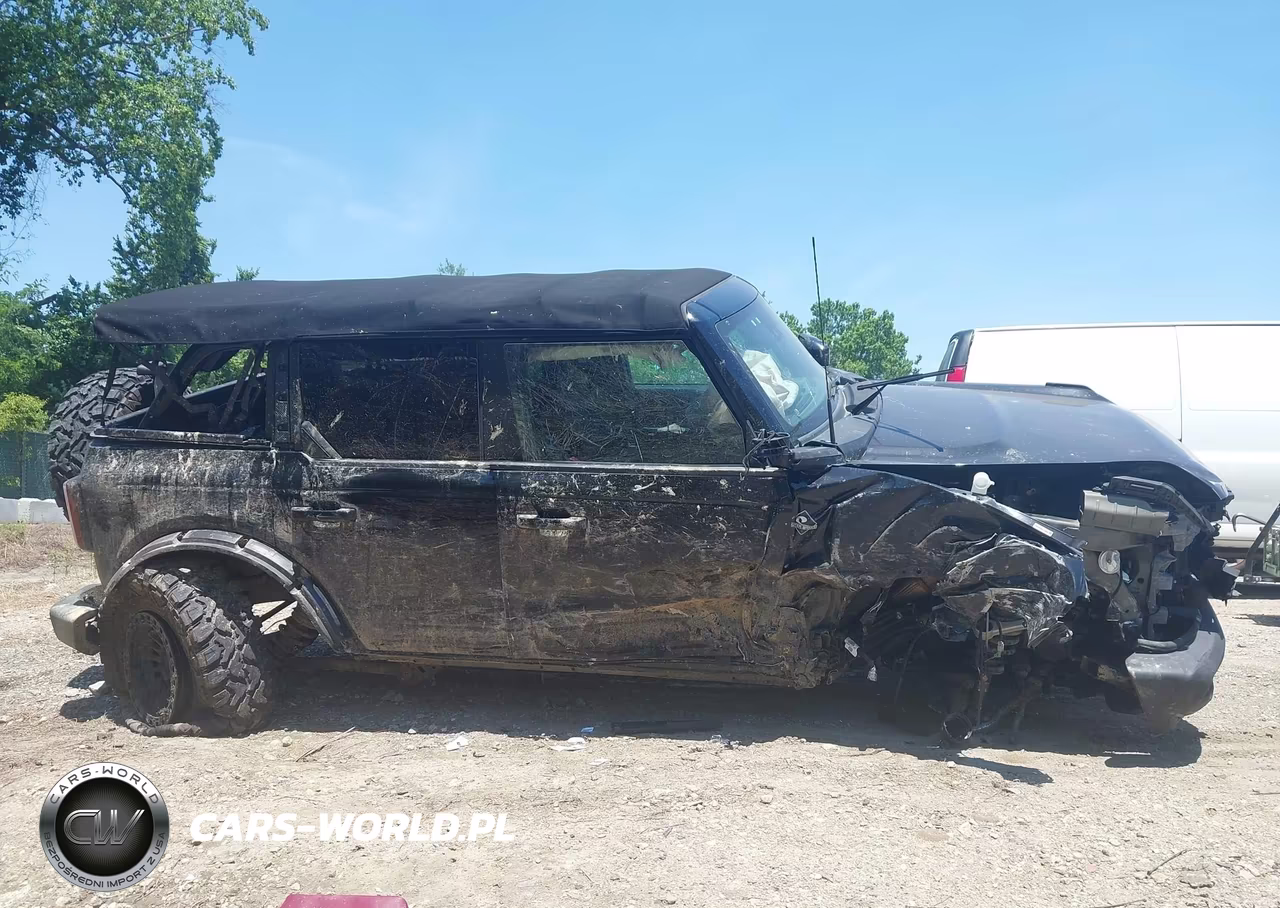 2022 Ford Bronco Outer Banks VIN:1FMDE5BH9NLB19668 - 13