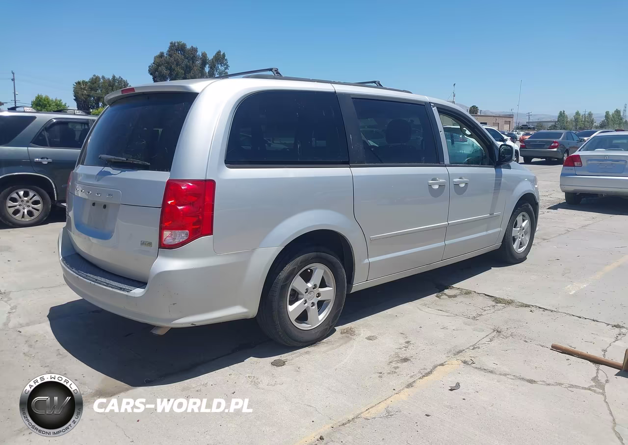 2012 Dodge Grand Caravan Sxt VIN:2C4RDGCG7CR263464 - 4