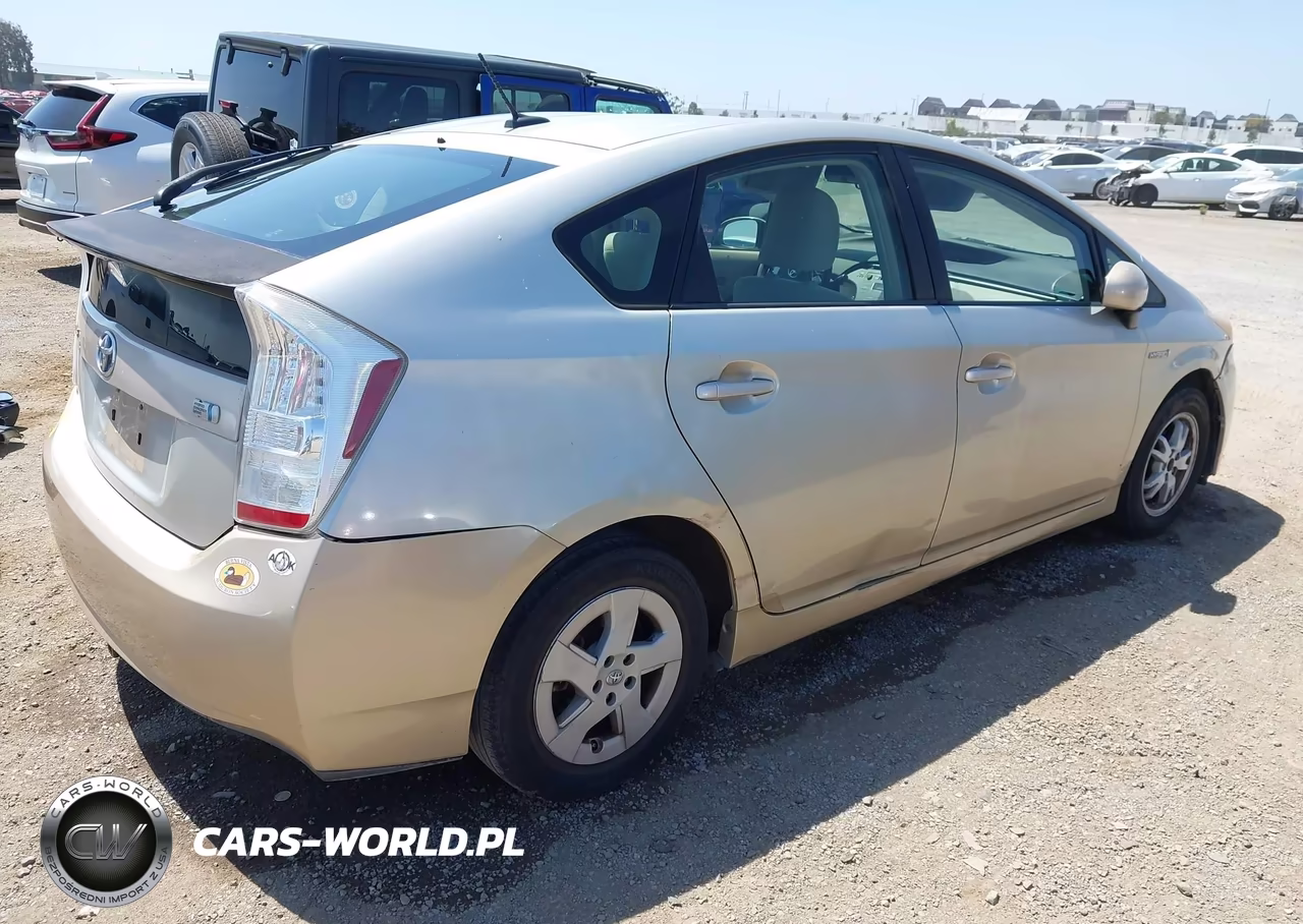 2010 Toyota Prius Ii VIN:JTDKN3DU1A0120884 - 4