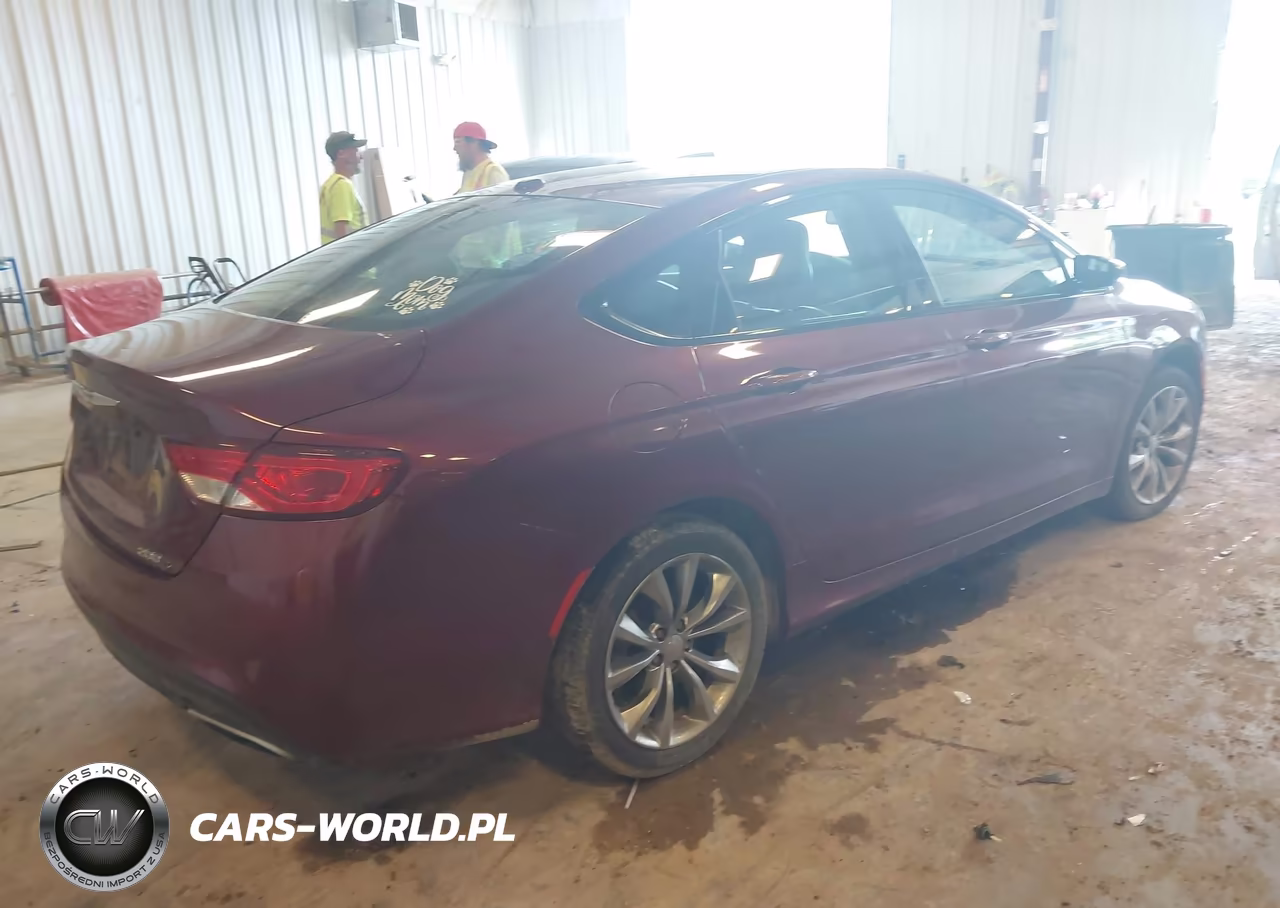 2015 Chrysler 200 S VIN:1C3CCCBB0FN711010 - 4