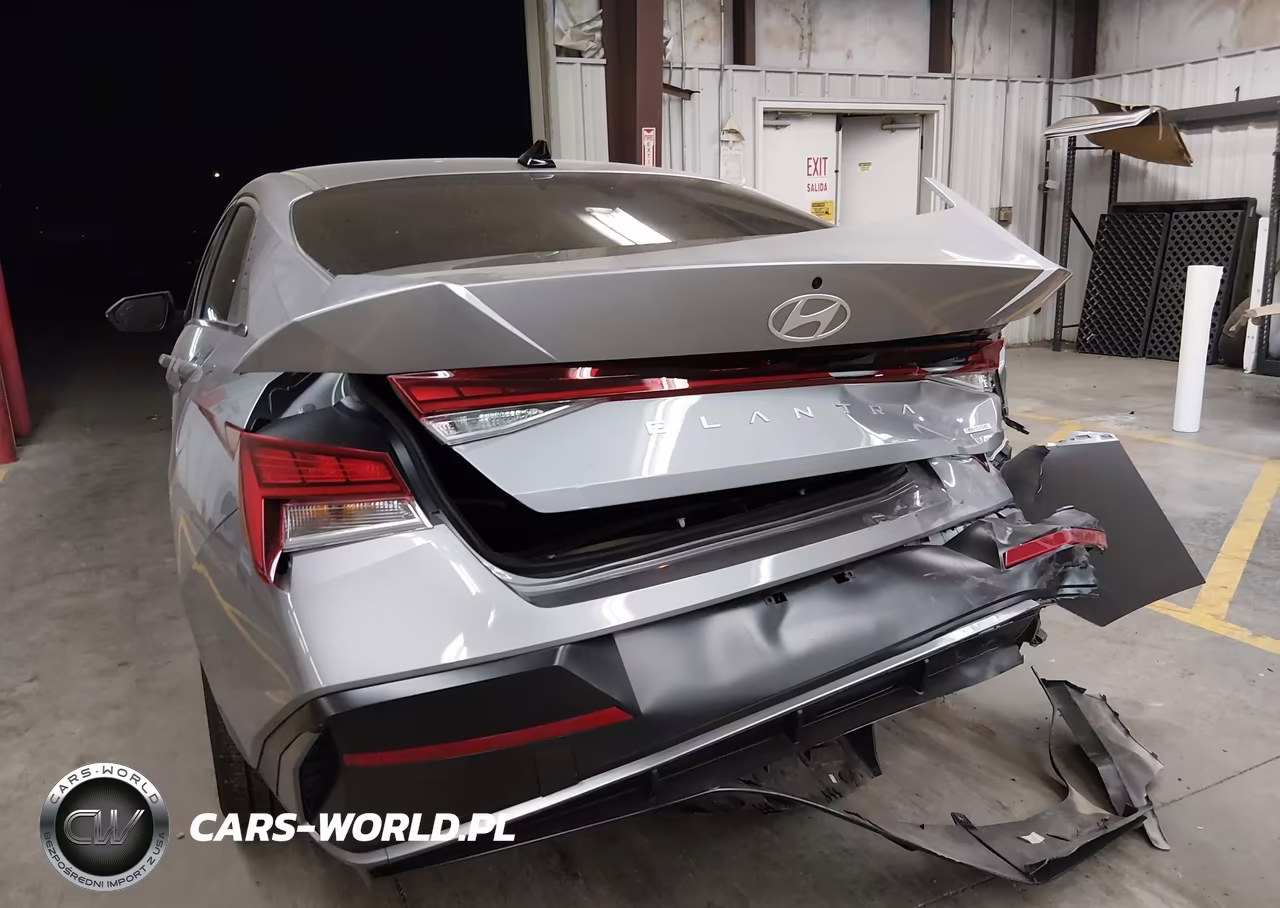 2026 Hyundai Elantra Hybrid Limited VIN:KMHLN4DJXTU191718 - 6