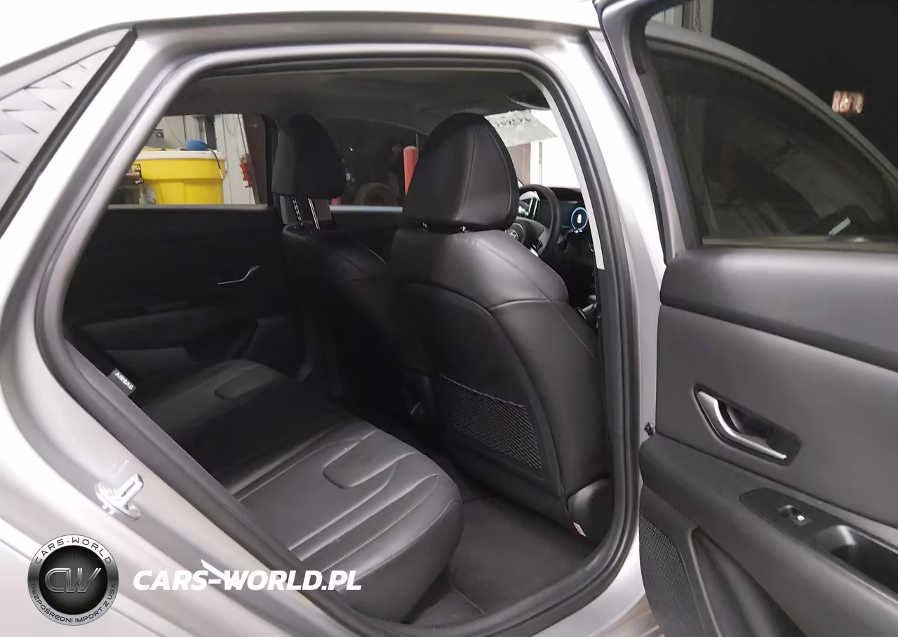 2026 Hyundai Elantra Hybrid Limited VIN:KMHLN4DJXTU191718 - 8