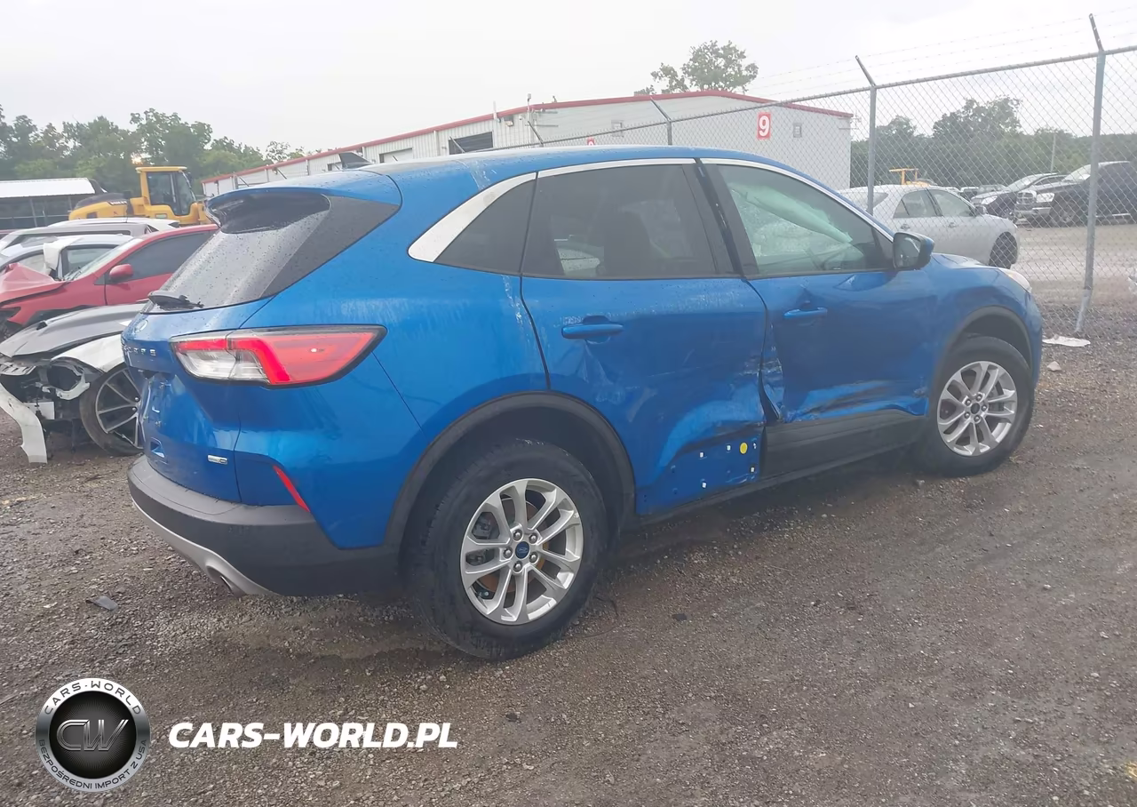 2020 Ford Escape Se VIN:1FMCU9G60LUA98424 - 4