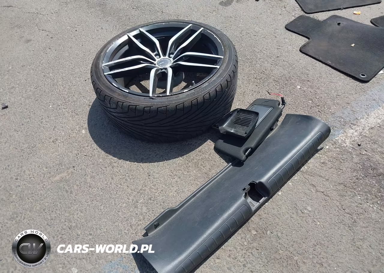 2018 Honda Accord Sport VIN:1HGCV1F33JA132494 - 12