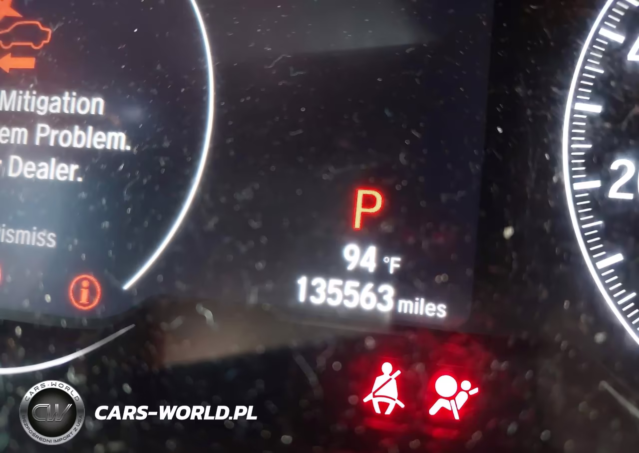 2018 Honda Accord Sport VIN:1HGCV1F33JA132494 - 16