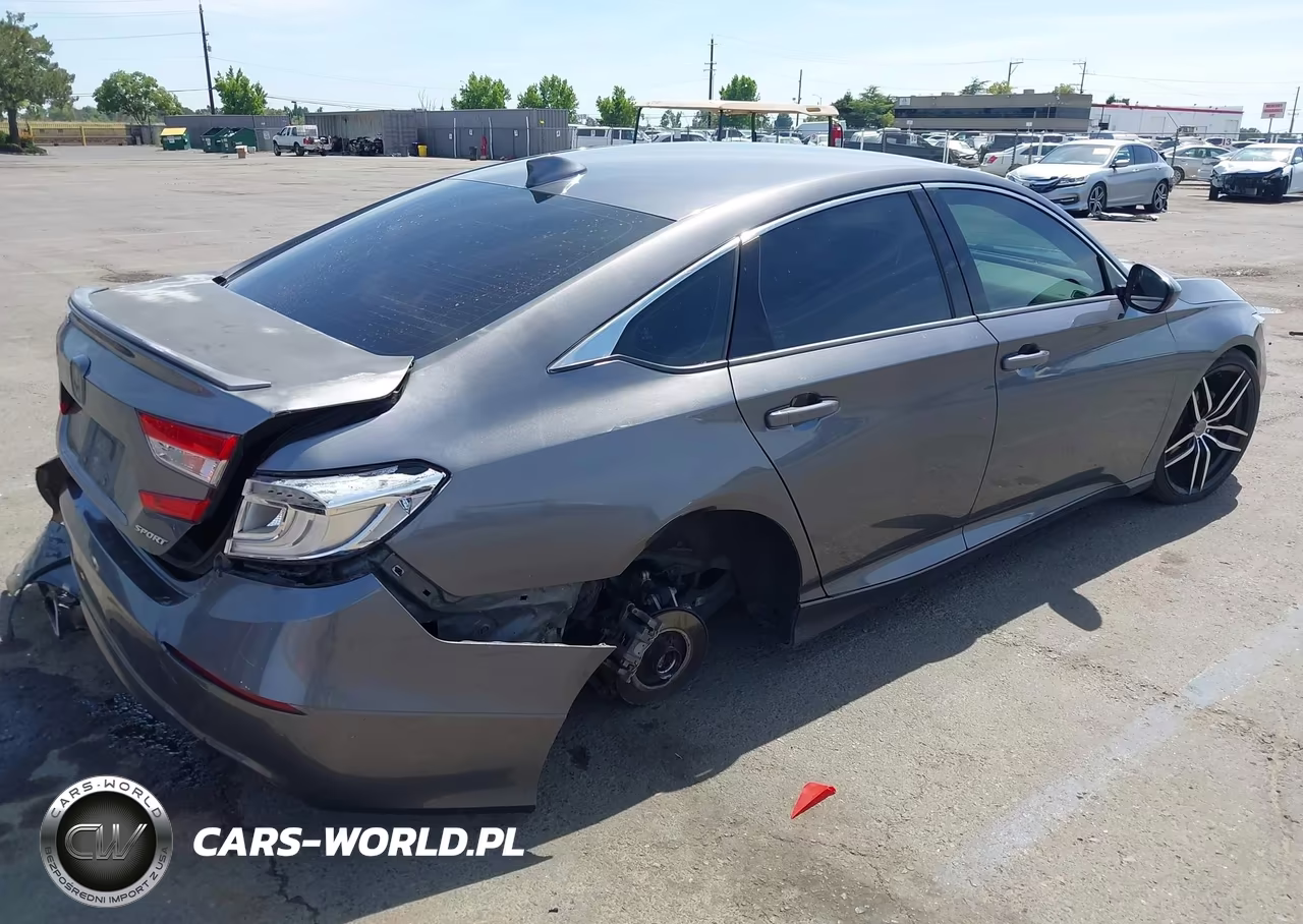 2018 Honda Accord Sport VIN:1HGCV1F33JA132494 - 4