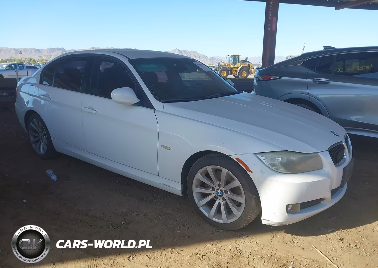 2011 BMW 328I – zdjęcie 1 z 11