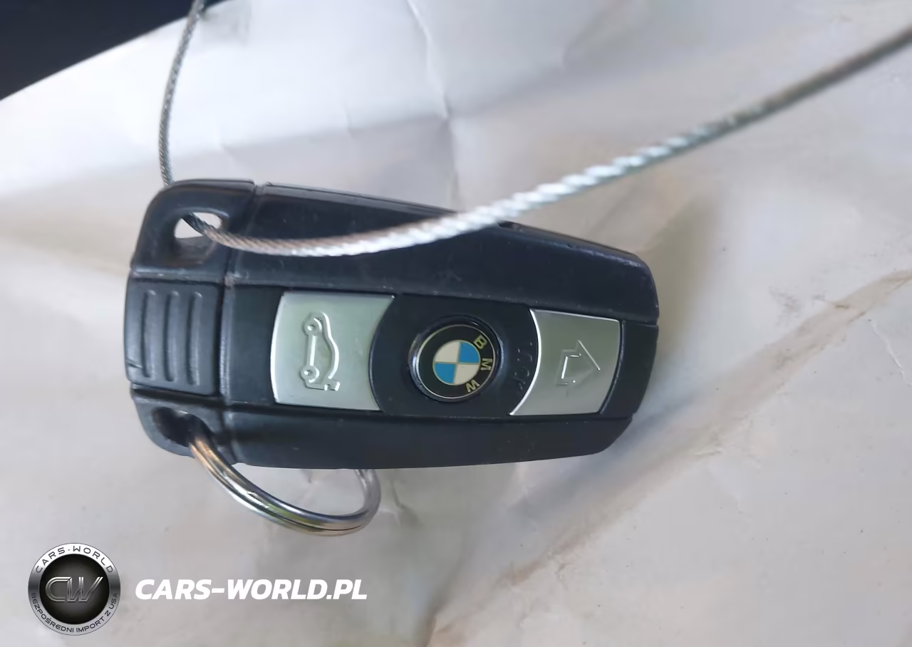 2011 BMW 328I VIN:WBAPH5C53BA446617 - 11