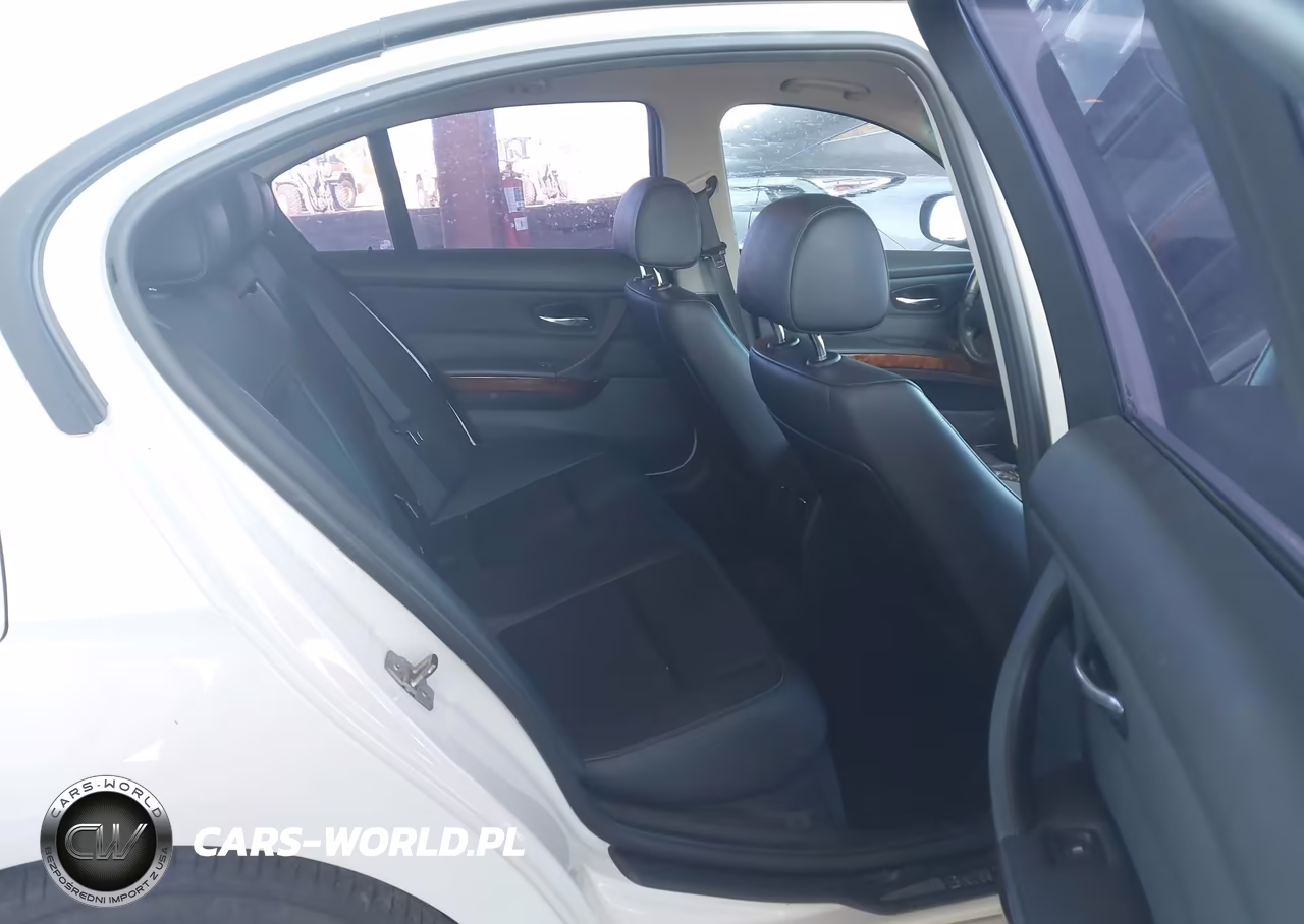 2011 BMW 328I VIN:WBAPH5C53BA446617 - 8