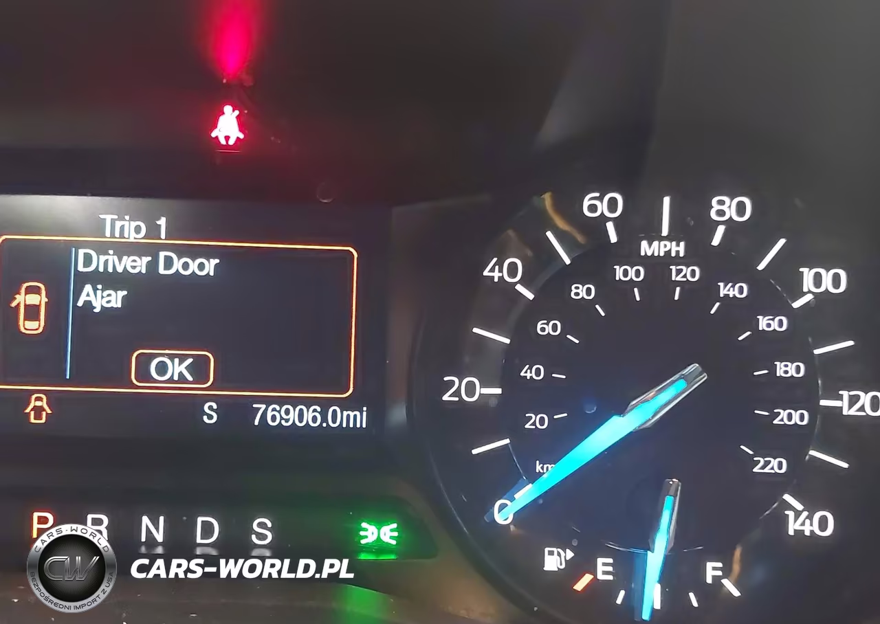 2018 Ford Explorer VIN:1FM5K8B8XJGC45426 - 18