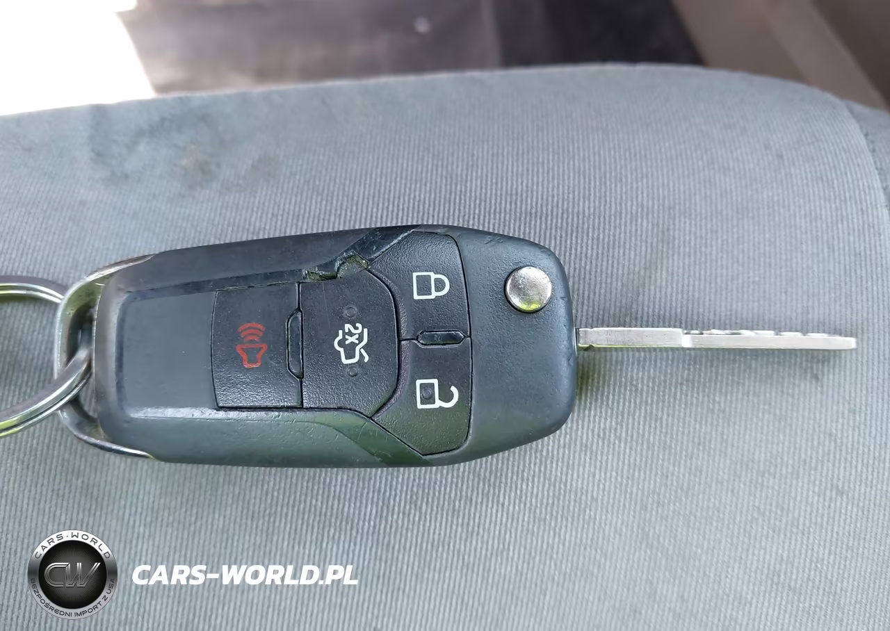 2014 Ford Fusion S VIN:1FA6P0G78E5376194 - 11