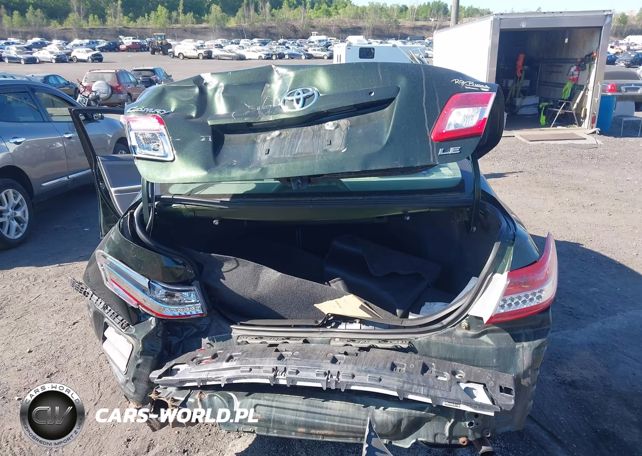 2010 Toyota Camry Le VIN:4T1BF3EK8AU558946 - 13