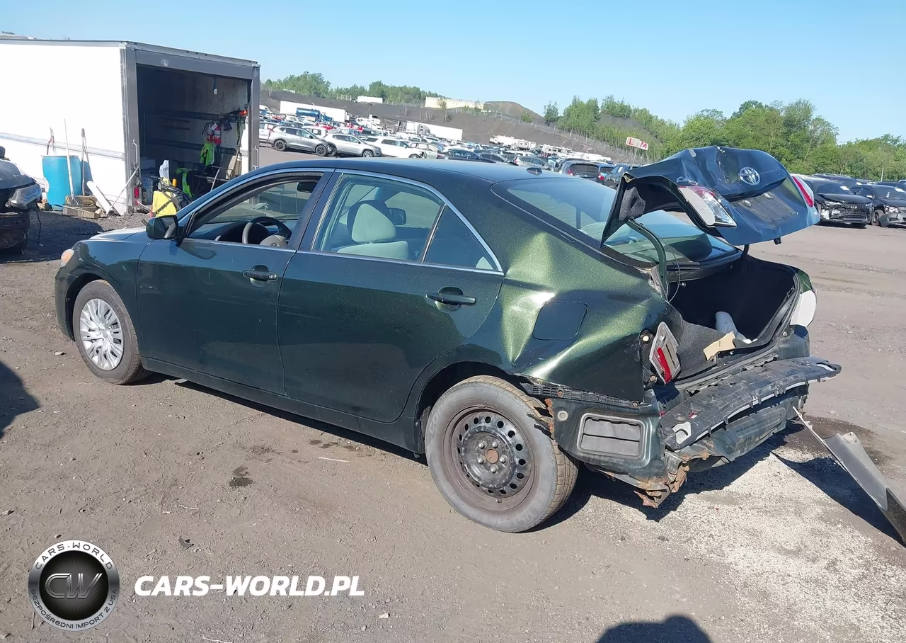 2010 Toyota Camry Le VIN:4T1BF3EK8AU558946 - 3