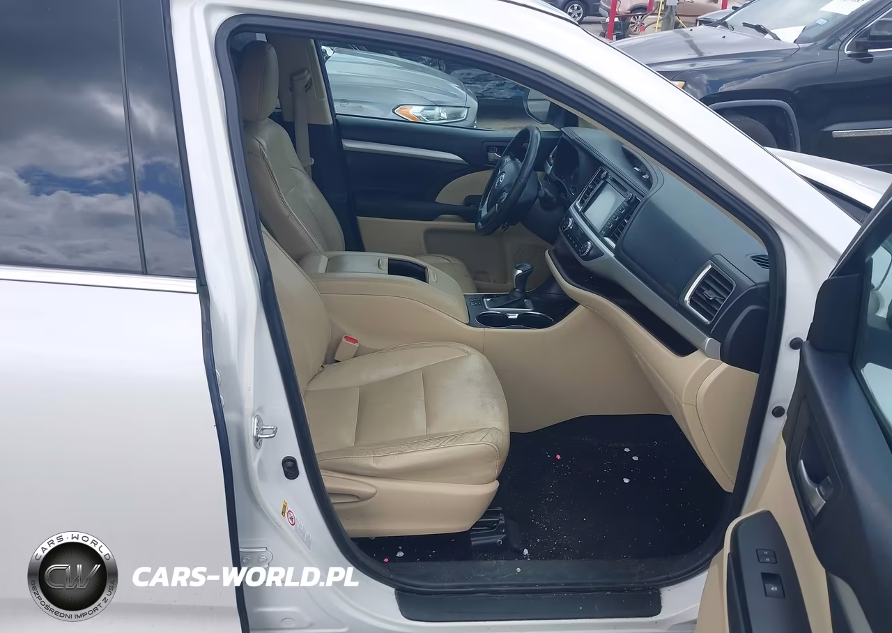 2015 Toyota Highlander Xle V6 VIN:5TDKKRFH2FS094912 - 5