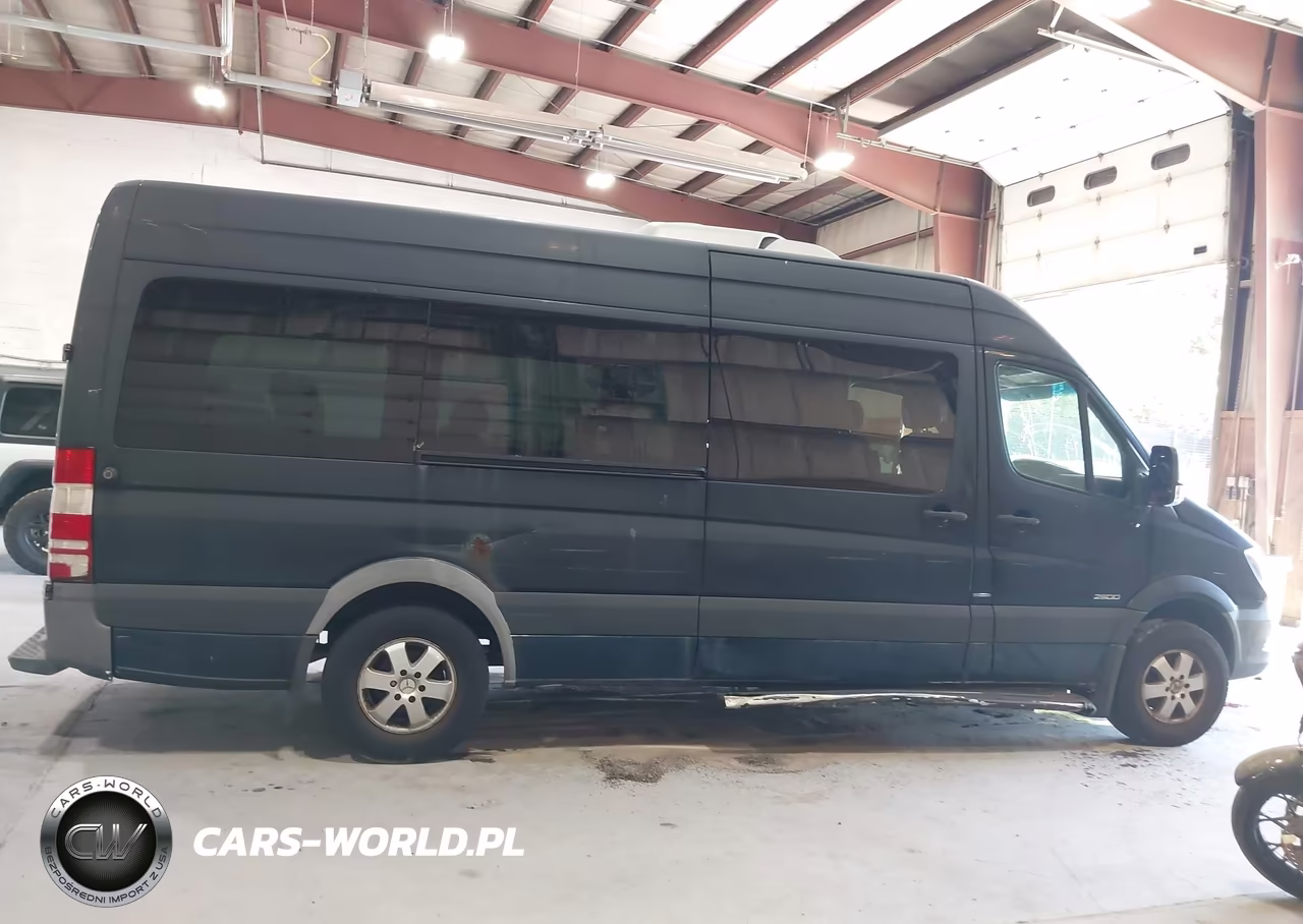 2015 Mercedes-Benz Sprinter 2500 High Roof VIN:WDZPE8CC3F5972238 - 14