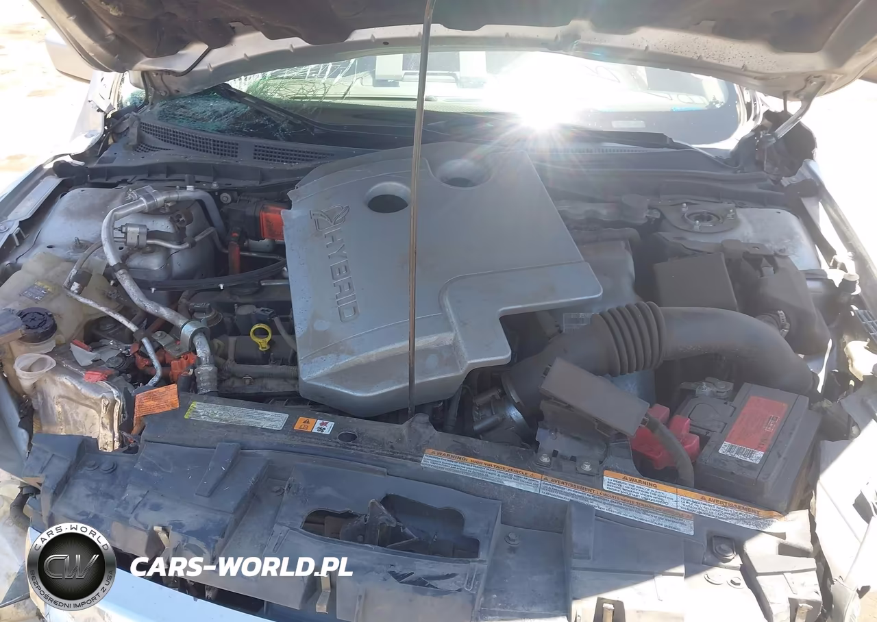 2012 Ford Fusion Hybrid VIN:3FADP0L35CR212521 - 10