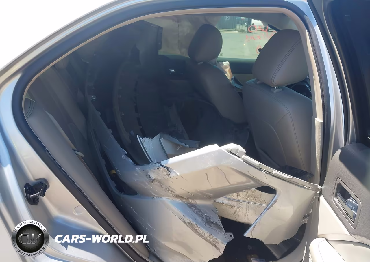 2012 Ford Fusion Hybrid VIN:3FADP0L35CR212521 - 8