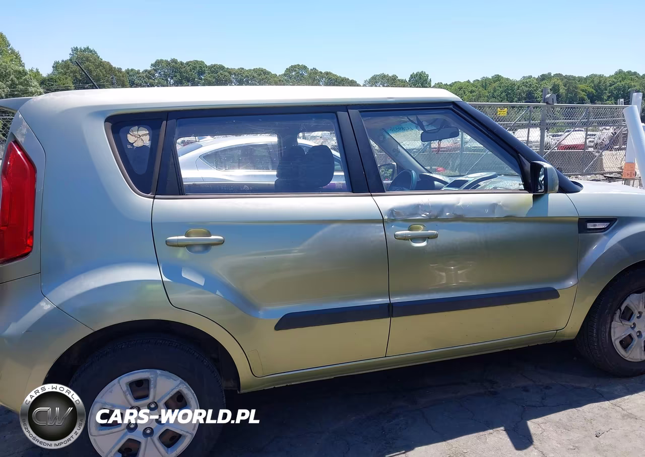 2013 Kia Soul VIN:KNDJT2A59D7498889 - 13
